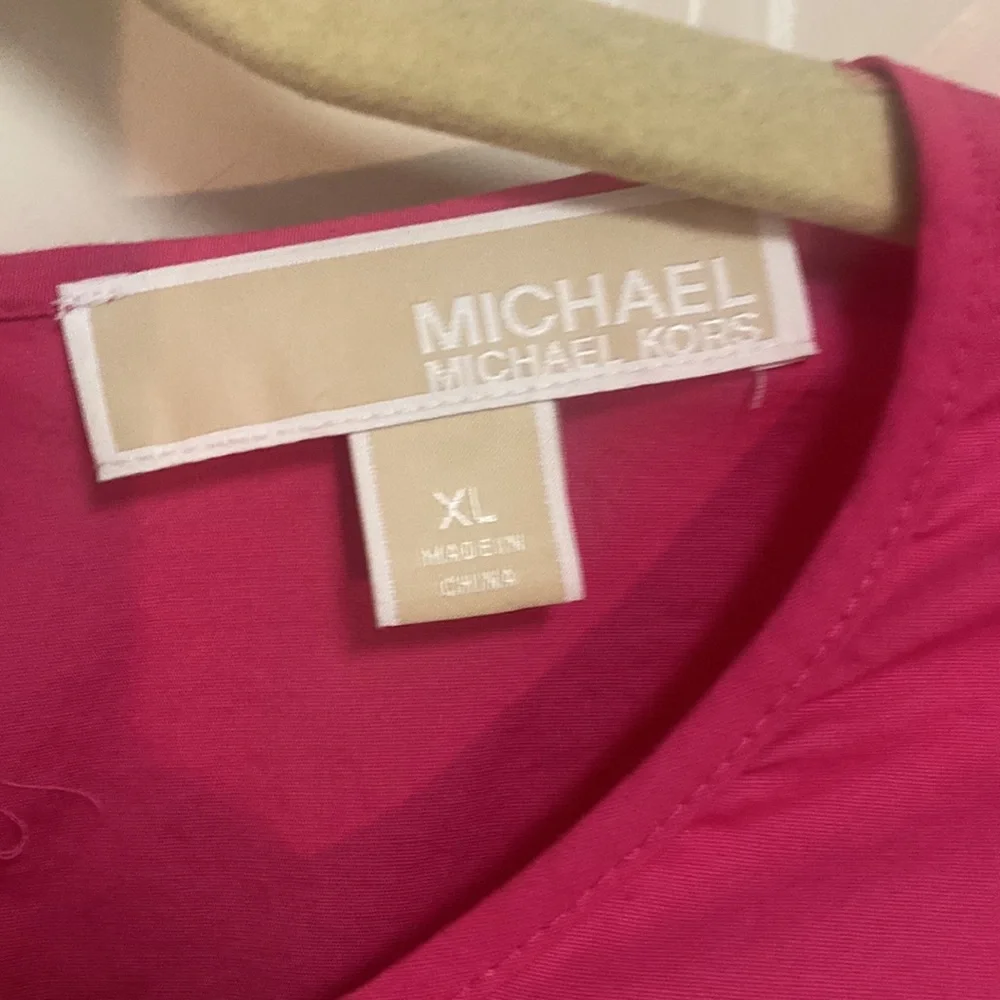Michael Kors Magenta Blouse - Picture 4 of 7